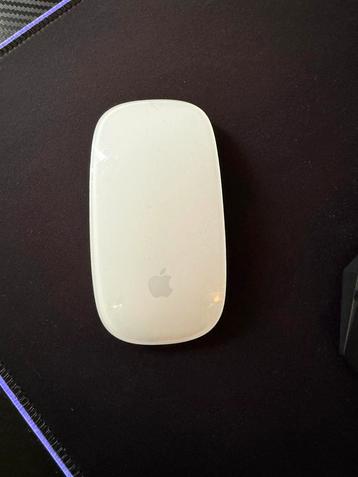 Apple Magic Mouse 1 beschikbaar voor biedingen