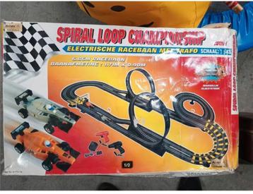 racebaan Spiral Loop Championgship / Race away  20 euro ps beschikbaar voor biedingen