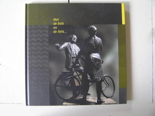Oldenzaal. Siers. Met de bats an de fiets..., Boeken, Geschiedenis | Stad en Regio, Nieuw, 20e eeuw of later, Ophalen of Verzenden