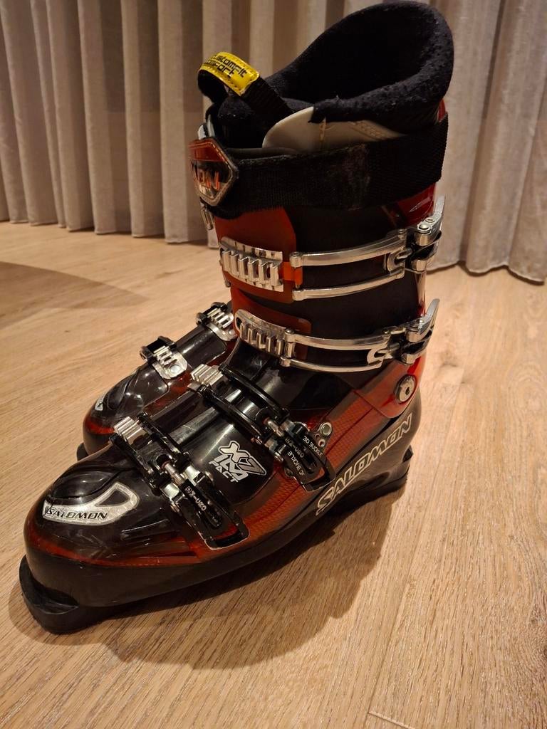 Salomon Skischoenen maat 45, Sport en Fitness, Skiën en Langlaufen, 160 tot 180 cm, Gebruikt, Schoenen, Skiën