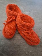 Eigengebreide babyslofjes, Kinderen en Baby's, Babykleding | Mutsen, Sjaals en Wanten, Ophalen of Verzenden, Jongetje of Meisje