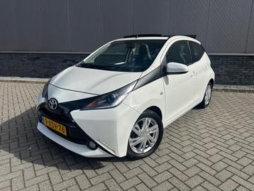 Toyota AYGO 1.0 VVT-I X-Wave Cabrio A-Camera navi Bleuth beschikbaar voor biedingen