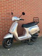 Senzo Rivalux 2024 | 959 km | Zo goed als nieuw!, Fietsen en Brommers, Scooters | Peugeot, Ophalen, Zo goed als nieuw, Benzine