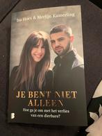 Isa Hoes - Je bent niet alleen, Ophalen of Verzenden, Zo goed als nieuw, Isa Hoes; Merlijn Kamerling