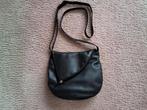 ZEER MOOIE APARTE ZWART LEREN MERK SCHOUDER/CROSSOVER TAS., Overige merken, Zwart, Nieuw, Ophalen of Verzenden