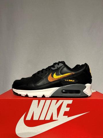 ALS NIEUW! Maat 40 - Nike Air Max 90 Spray Paint Swoosh beschikbaar voor biedingen