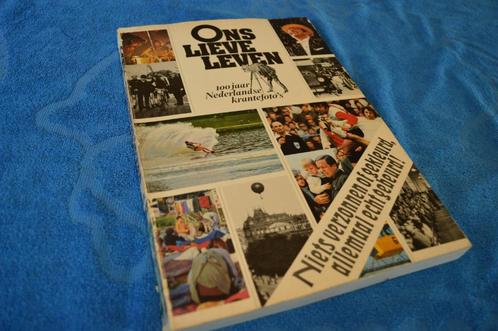 📰 Ons Lieve Leven, Boeken, Geschiedenis | Vaderland, Gelezen, 20e eeuw of later, Ophalen of Verzenden