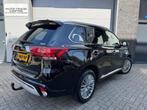 Mitsubishi Outlander 2.4 PHEV Intense+ [Open dak|Trekhaak|St, Automaat, 135 pk, 4 cilinders, 1865 kg