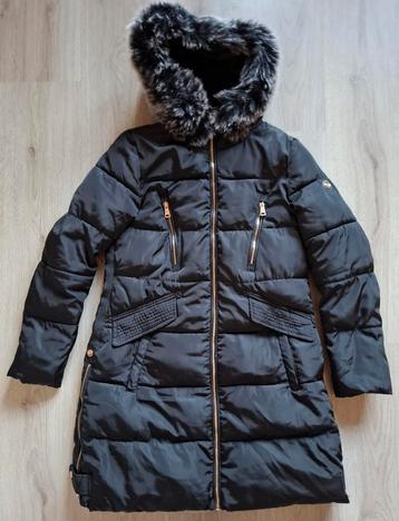 Zwarte winterjas met bontkraag - Maat M beschikbaar voor biedingen