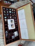 Mineralen verzamelkist met kaartjes en boekjes, Ophalen of Verzenden, Mineraal