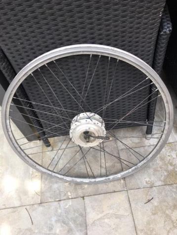 Te koop, Union voorwiel met motor, 6 pins 28 inch beschikbaar voor biedingen
