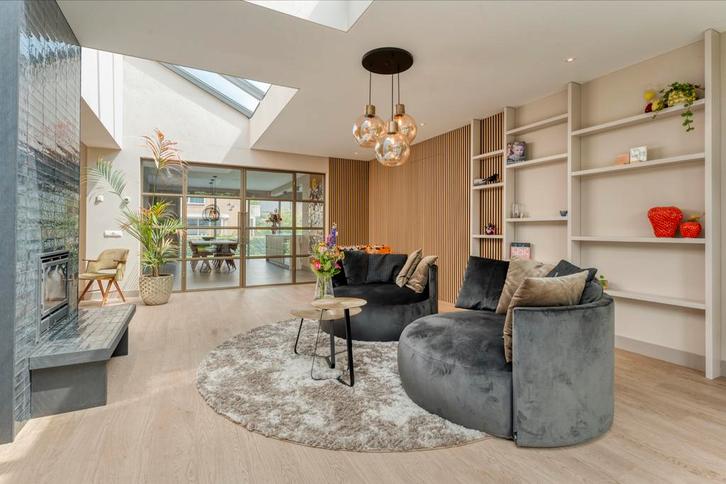 Donkergrijze Velours Loveseat met Kussens - Pastille XL, Huis en Inrichting, Banken | Bankstellen, Gebruikt, Rechte bank, Tweepersoons