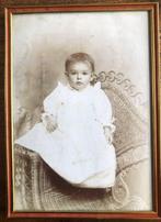 Oud fotolijstje (958) met gekleurde lijst, Ophalen of Verzenden