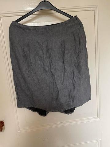 Summum Broekrok Grijs Maat 42 beschikbaar voor biedingen
