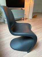 Zwarte Vitra panton chair stoel, Huis en Inrichting, Stoelen, Ophalen of Verzenden, Zwart, Kunststof, Eén