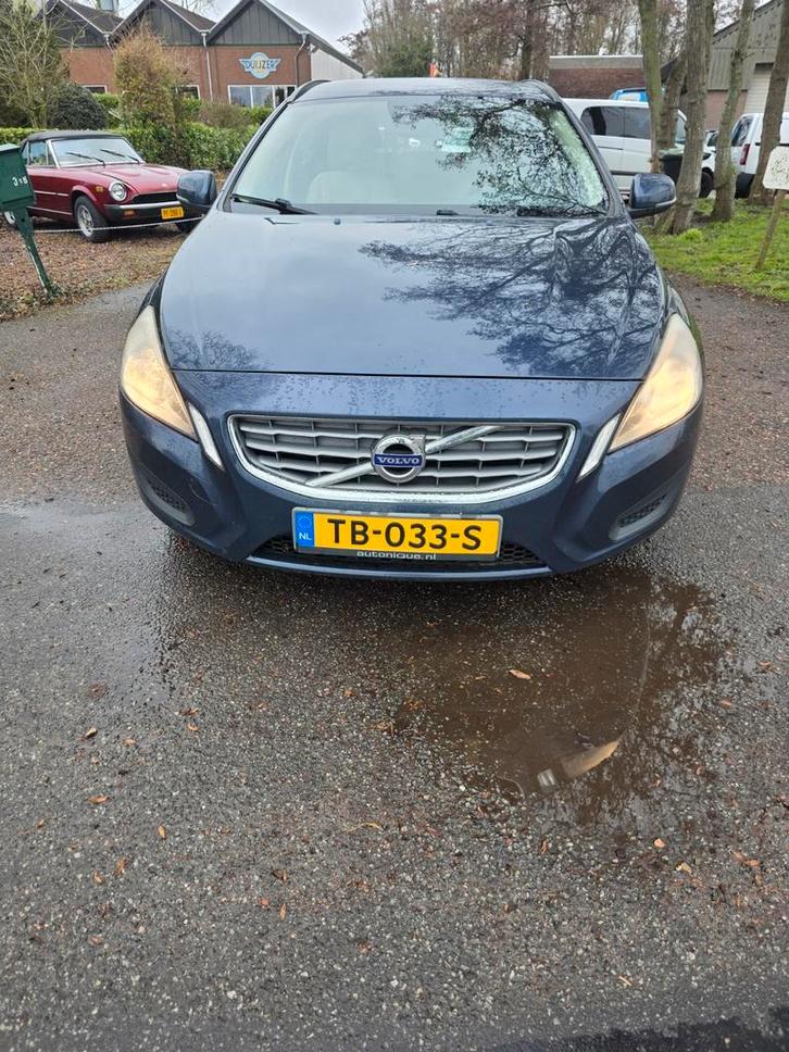 Volvo V60 Drive Start/stop 115pk 2011 Blauw, Auto's, Volvo, Bedrijf, V60, ABS, Airbags, Airconditioning, Bluetooth, Boordcomputer