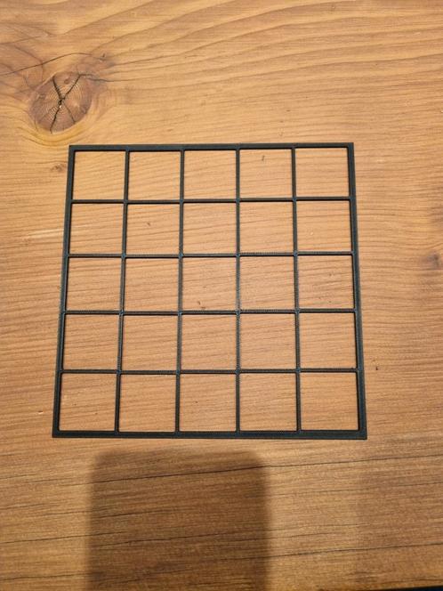 Qwirkle Rekje Onderplaat Bordspel, Hobby en Vrije tijd, Gezelschapsspellen | Bordspellen, Nieuw, Een of twee spelers, Drie of vier spelers