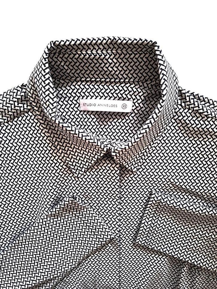 Blouse - Studio ANNELOES poppy - grijs/zwart - Maat XS - S, Kleding | Dames, Blouses en Tunieken, Zo goed als nieuw, Maat 36 (S)