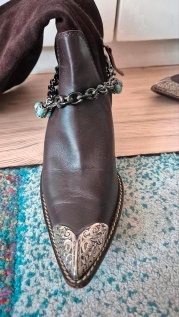 GUISEPPE ZANOTTI DAMES LAARZEN MAAT 40 ZGAN beschikbaar voor biedingen