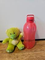 * Tupperware nieuwe fles 2 liter rood met handvat, Huis en Inrichting, Keuken | Tupperware, Ophalen of Verzenden, Nieuw, Rood