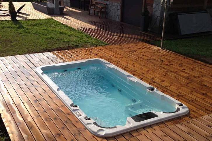 jacuzzi- balbo- passion aquatic 1 zwemspa volledige garantie, Tuin en Terras, Bubbelbaden en Hottubs, Nieuw, Vast, Filter, Pomp
