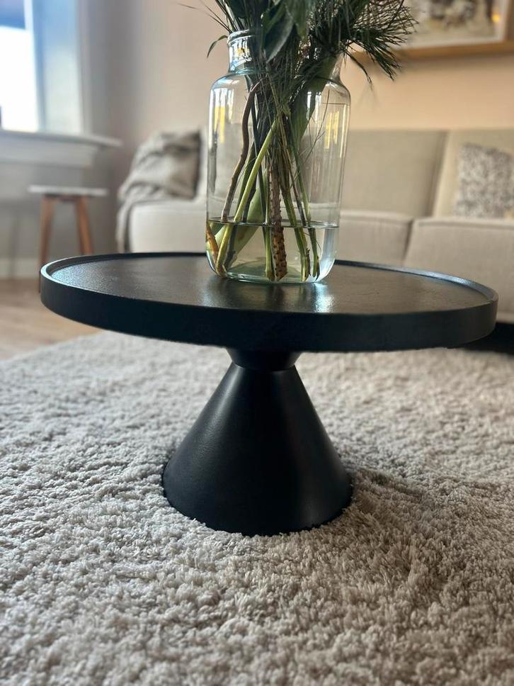 Zuiver Floss salontafel - zwart, Huis en Inrichting, Tafels | Bijzettafels, Gebruikt, Rond, Minder dan 45 cm, 55 tot 75 cm, Overige materialen