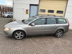 Volvo V70 2.0 Kinetic, Voorwielaandrijving, Zwart, Bruin, Overige brandstoffen