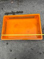 187 oranje stapelkratten – kunststof, geventileerd, Gebruikt, 60 cm of meer, Minder dan 35 cm, Ophalen of Verzenden