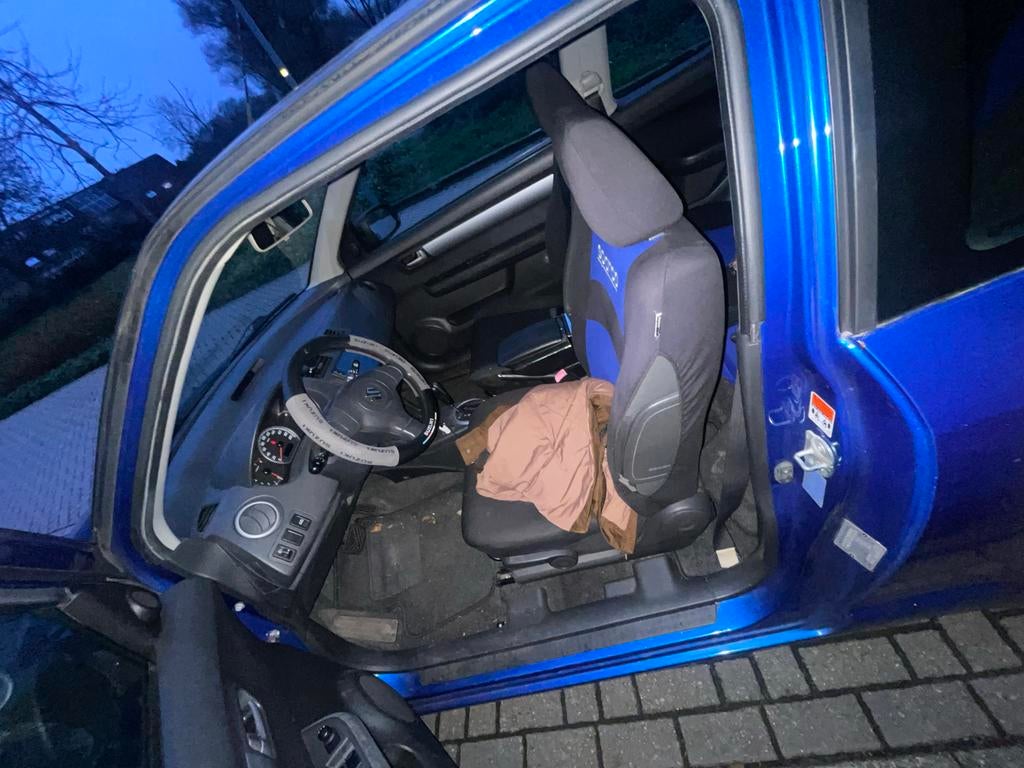 Suzuki Swift 2007 Automatisch- APK tot 2026, Auto-onderdelen, Ophalen of Verzenden, Gebruikt, Suzuki