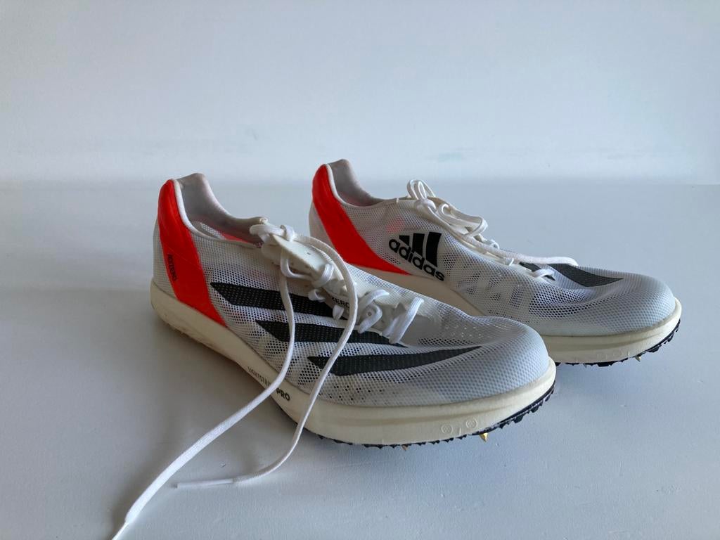 Adidas Avanti TYO maat 43 1/3, Sport en Fitness, Loopsport en Atletiek, Zo goed als nieuw, Spikes, Adidas, Ophalen of Verzenden