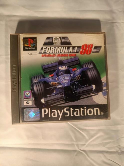 Formula 1 98 playstation 1 compleet, Spelcomputers en Games, Games | Sony PlayStation 1, Gebruikt, Racen en Vliegen, 2 spelers