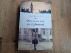 Pam Jenoff/ De vrouw van de diplomaat, Ophalen of Verzenden, Tweede Wereldoorlog, Zo goed als nieuw