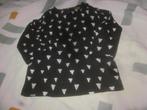 Nieuw zwart shirtje met witte driehoekjes Prenatal maat 68, Kinderen en Baby's, Babykleding | Maat 68, Meisje, Nieuw, Ophalen of Verzenden