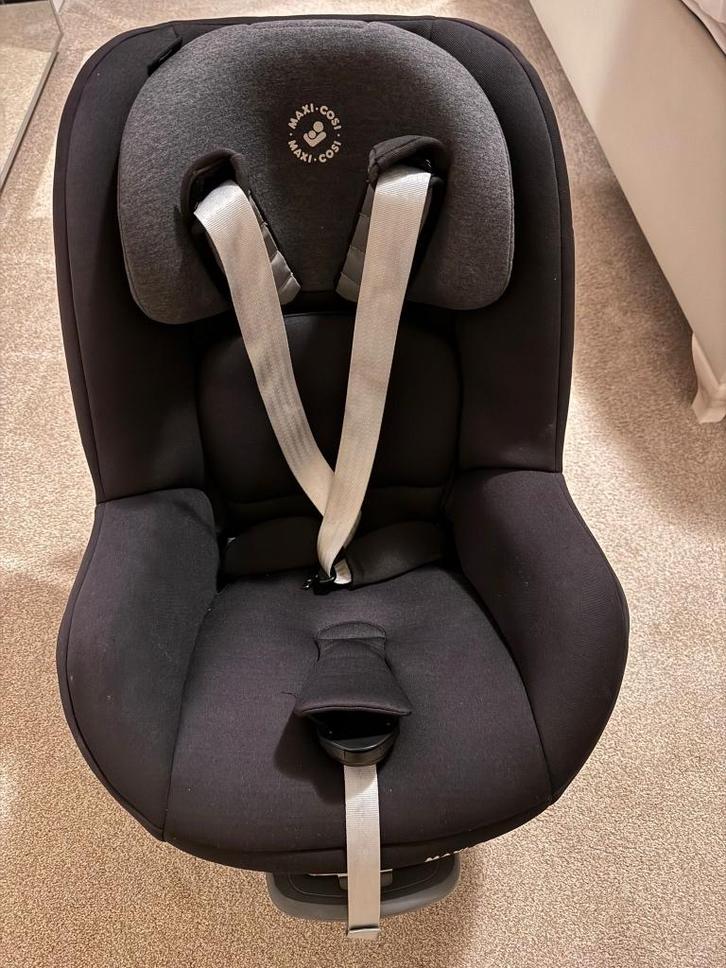 Autostoel baby, Kinderen en Baby's, Autostoeltjes, Zo goed als nieuw, Overige merken, 15 t/m 36 kg, Autogordel, Ophalen