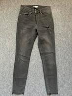 Grijze H&M Jeans - Maat 36 - skinny spijkerbroek destroyed, Ophalen of Verzenden, Gedragen, Grijs, W28 - W29 (confectie 36)