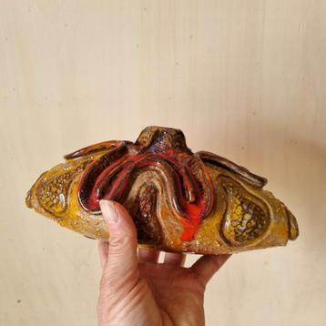 Fat Lava zaaddoos soliflore vaas, zeldzaam design gesigneerd beschikbaar voor biedingen