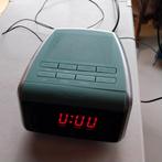 Xiron wekker radio&piep mintgroen met batterij mogelijkheid, Ophalen of Verzenden