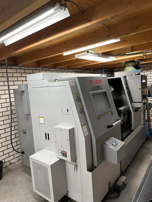 Leadwell T8-M Cnc draaibank verspaningsmachine 2008, Doe-het-zelf en Verbouw, Draaibanken, Gebruikt, Metaaldraaibank, 500 tot 1000 mm