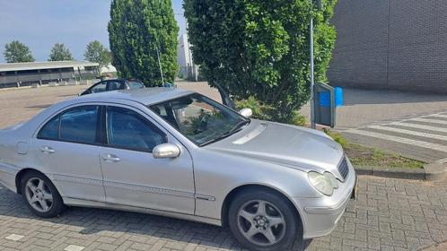 Mercedes-Benz C-Klasse 2.0 C200 Kompr Sedan 2001 Grijs, Auto's, Mercedes-Benz, Particulier, C-Klasse, ABS, Achteruitrijcamera
