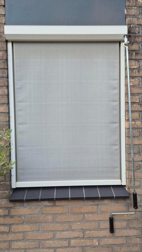 Screen handbediend rechterzijde, Doe-het-zelf en Verbouw, Rolluiken, Gebruikt, Ophalen