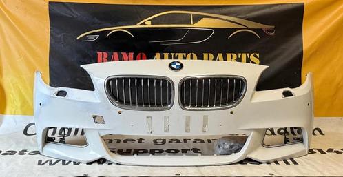 VOORBUMPER BMW 5 SERIE F10 F11 M PAKKET M550i ORIGINEEL, Auto-onderdelen, Carrosserie en Plaatwerk, Bumper, BMW, Voor, Gebruikt