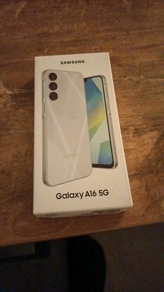 Samsung Galaxy A16 5G - enkele maanden oud, Telecommunicatie, Mobiele telefoons | Samsung, Zo goed als nieuw, Galaxy A, 64 GB