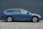 Skoda Octavia Combi 1.5 TSI 150pk First Edition | Climate Co, Auto's, Skoda, 12 maanden, Stof, Blauw, Origineel Nederlands