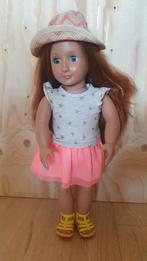 Pop Clementime van Our Generation met diverse outfits., Verzamelen, Poppen, Ophalen, Zo goed als nieuw, Pop
