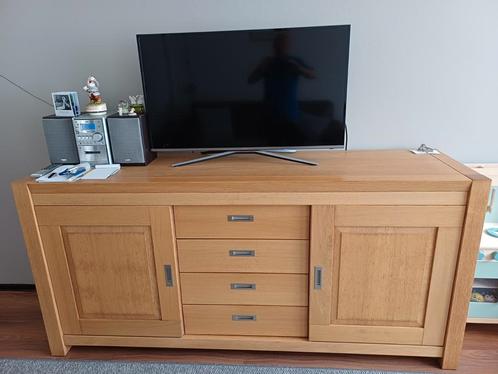 Dressoir en bijpassende salon tafel van Patiné Eikenhout, Huis en Inrichting, Kasten | Dressoirs, Zo goed als nieuw, 25 tot 50 cm
