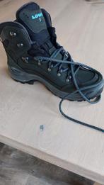 Nieuwe Lowa dames wandelschoenen maat 39 small., Sport en Fitness, Bergsport en Wandelen, Ophalen, Nieuw, Schoenen