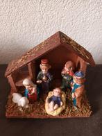 Kerststalletje met beeldjes, Diversen, Kerst, Ophalen of Verzenden, Zo goed als nieuw