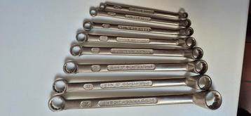 Te koop Handgereedschap, tang, baco's ring- en steeksleutels beschikbaar voor biedingen