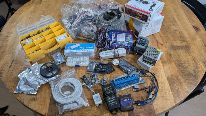 elektronica & LED onderdelen – alles in één koop!, Hobby en Vrije tijd, Elektronica-componenten, Zo goed als nieuw, Ophalen