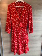 Zomerjurk  wikkeljurk in rood en viscose maat 42, Ophalen of Verzenden, Zo goed als nieuw, Rood, Knielengte